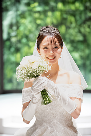 「結婚する2人にそっくりで、優しく温かみがある絵に感動しました！」 haru