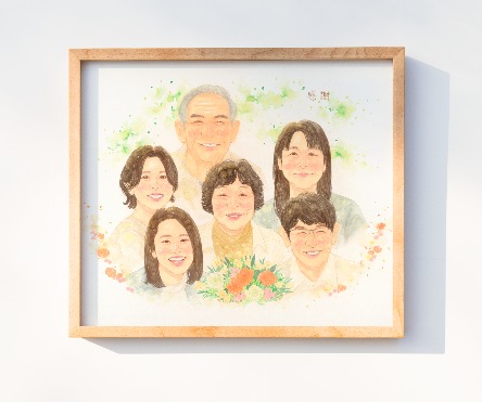 「似顔絵を見ていると気持ちが温かくなり、家族みんながいるからこんなに幸せなんだなと感じました」 はち