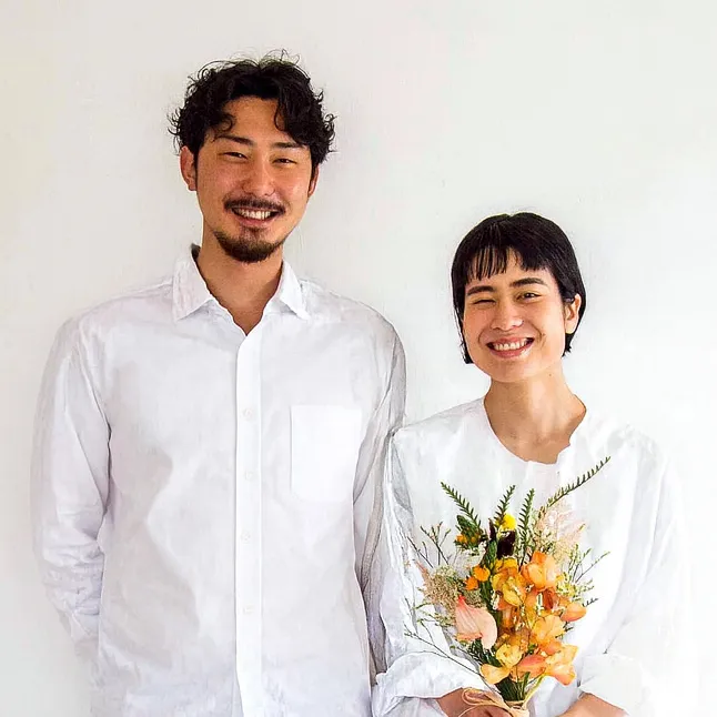 作家「彩 haconiwa」のプロポーズ似顔絵